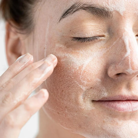 DR Renaud Mousse Exfoliante AHA